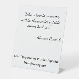 Empowering Pro-Se Pedastal 台座サイン