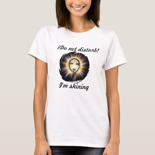 Empowering Women’s, Energía y Actitud Tシャツ (正面)