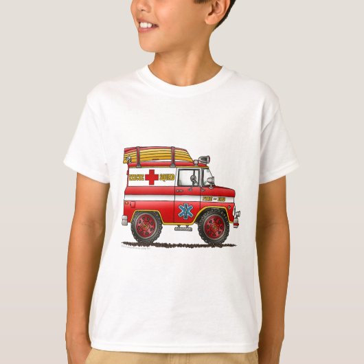EMSレスキュー車の救急車の消防車 Tシャツ (正面)