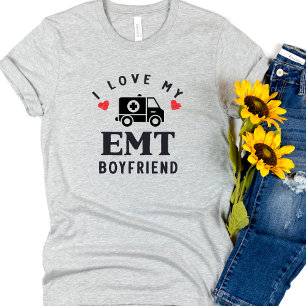 EMTボーイフレンドが大好き Tシャツ