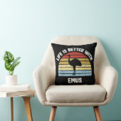 Emu with German Text Das Leben ist besser  クッション (椅子)
