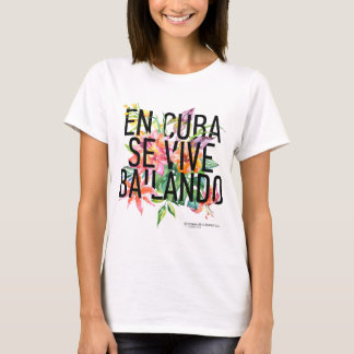 EnキューバSe Vive Bailandoの女性のTシャツ Tシャツ