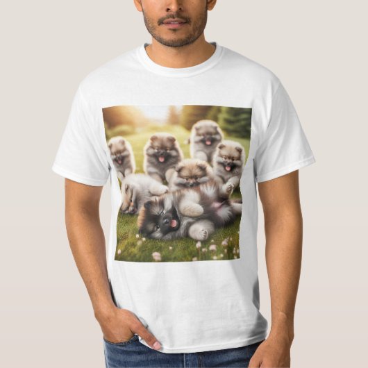 Encantadores Cachorros Wolfspitz: Adorables y Jugu Tシャツ (正面)