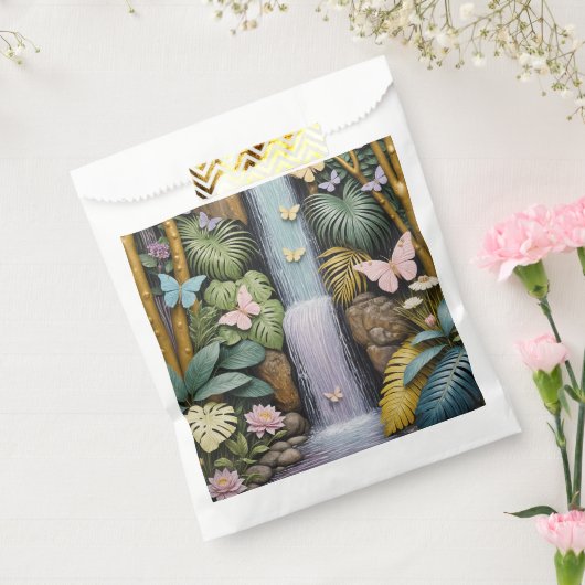 Enchanted Falls Oasis フェイバーバッグ (封をした状態)