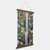 Enchanted Falls Oasis 吊り下げ型タペストリー (傾斜あり)