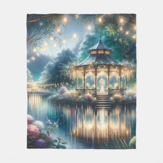 Enchanted Garden Gazebo Twilight Reflection フリースブランケット (正面)