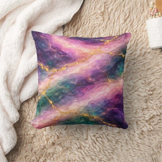 Enchanted Marble with Gold Veining クッション (ブランケット)