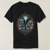 Enchanted Moonlit Wolves and Psychedelic Mushrooms Tシャツ (デザイン正面)
