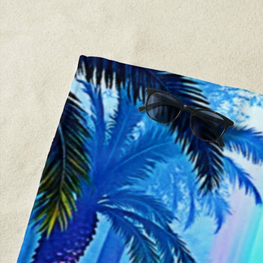 Enchanted Vibrant River Forest Dream ビーチタオル (インサイチュ)