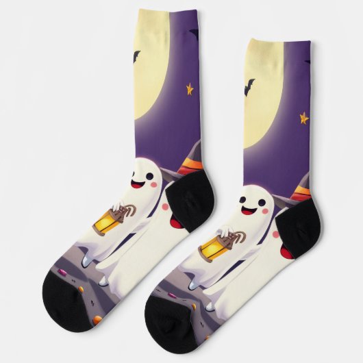 Enchanting Ghost Socks – Irresistibly Spooky Fun ソックス (左)