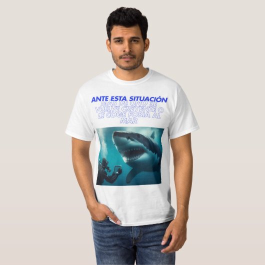 Encuentro con un gran tiburón blanco tシャツ (正面フル)