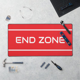 END ZONE Modern White Text Stripes On Bright Red デスクマット