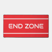 END ZONE Modern White Text Stripes On Bright Red デスクマット (正面)