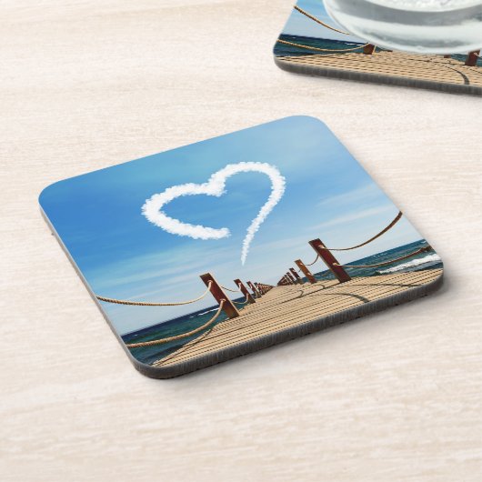 Endless Path Heart-Shaped Cloud コースター (左側)