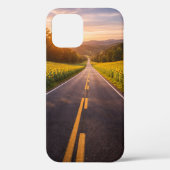 Endless Road Through Desert Landscape Phone Case Case-Mate iPhoneケース (裏面)