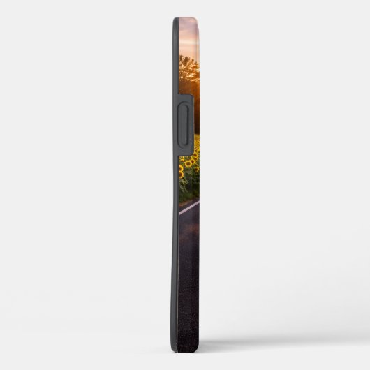 Endless Road Through Desert Landscape Phone Case Case-Mate iPhoneケース (裏面 / 右)