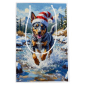 Energetic Blue Heeler Dog Winter Creek Christmas ミディアムペーパーバッグ (正面)
