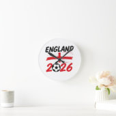 England 2026 Soccer Fan Design, Cross and Football ラウンド壁時計 (ホーム)
