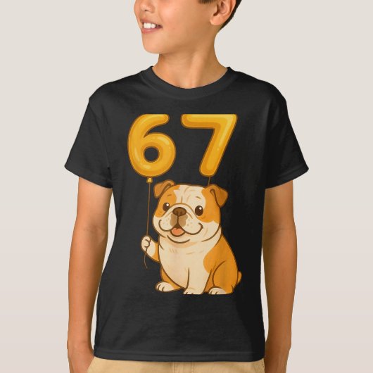 English Bulldog Dog Funny 67 Meme Six Seven Balloo Tシャツ (正面)