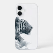 Engraved Tiger Profile Mystic Forest iPhone 16ケース (裏面)