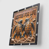 Engraved Turtle Pair Ocean Besties スクエア壁時計 (傾斜)