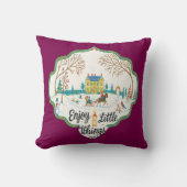 Enjoy Little Things Cozy Winter Scene Throw Pillow クッション (正面)