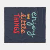 Enjoy the little things フリースブランケット (正面(横))