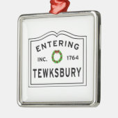 Entering Tewksbury Massachusetts Metalオーナメント メタルオーナメント (左)