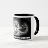 EODのバッジ マグカップ (正面右)