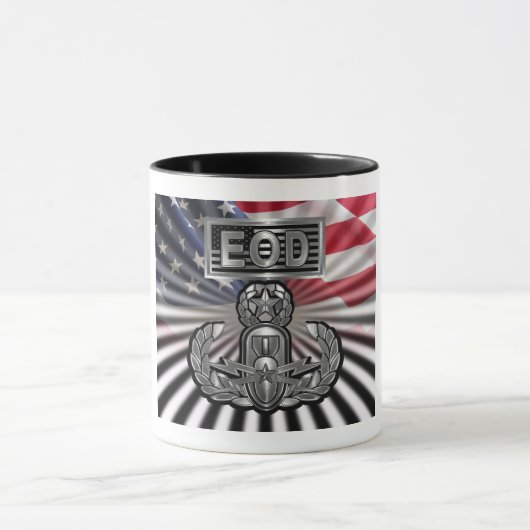 “EOD マスターブラスター” 記念ギフト マグカップ (中央)