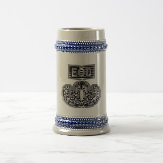 EOD 不発弾処理 ビールジョッキ (中央)