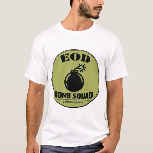 EOD Bomb Squad Combat Engineer Tee Tシャツ (正面)