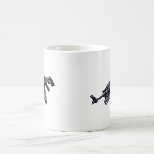 EOTechは戦術的なカラシニコフ自動小銃の突撃銃を見ました コーヒーマグカップ (中央)