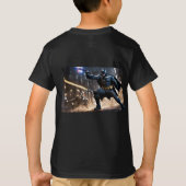 Epic Showdown: Batman in Action A高解像度 Tシャツ (裏面)