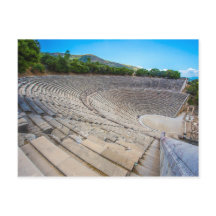 Epidaurus、Argolis、ギリシャの古代劇場