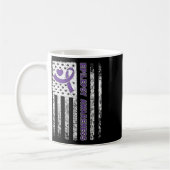 Epilepsy Awareness Flag Purple Ribbon Epilepsy War コーヒーマグカップ (左)