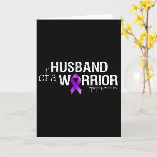 Epilepsy Awareness Month Husbynd Of A Warrior Purp カード (黄色い花)