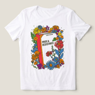 Equal Rights Book Flower ResistフェミニストLGBTQ+ トライブレンドTシャツ