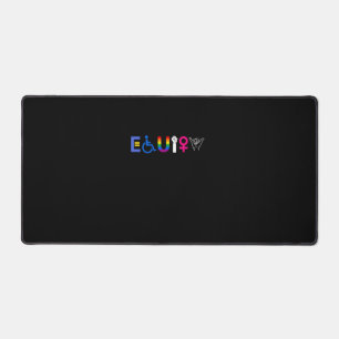 _EQUITY_平等な権利LGBTQ同盟国の結束プライドフェミン デスクマット