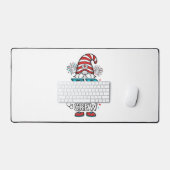 ER 7月4日クルー愛国主義のノームTシャツデザイン_1 デスクマット (キーボード&マウス)