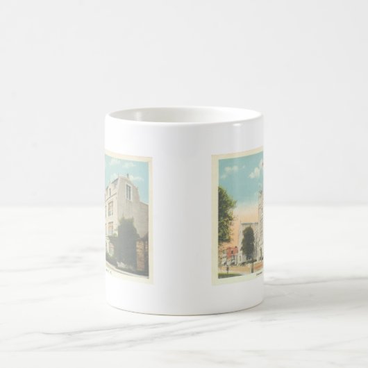 Erasmusホールの高等学校のブルックリンNYのマグ コーヒーマグカップ (中央)