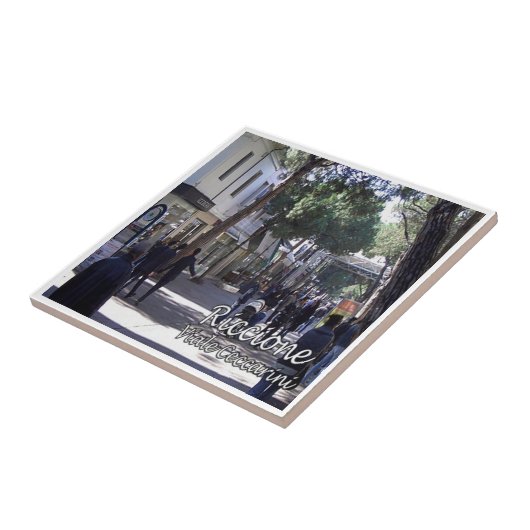 ERM018 Riccione, Viale Ceccarini，イタリア， タイル (側面)