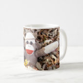 Ernieソックス猿の紅葉のマグ コーヒーマグカップ (正面右)