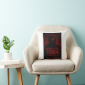 Error Code – Freedom Not Found Dystopian クッション (椅子)