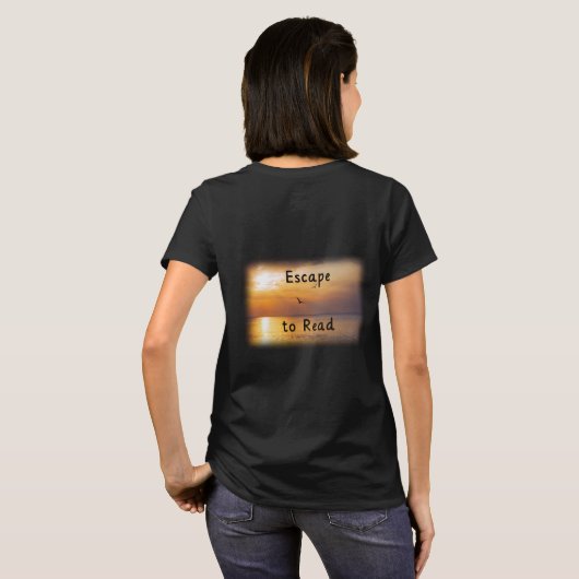 Escape to Read Shirt | Book Lover Reading Escape T Tシャツ (裏面フル)