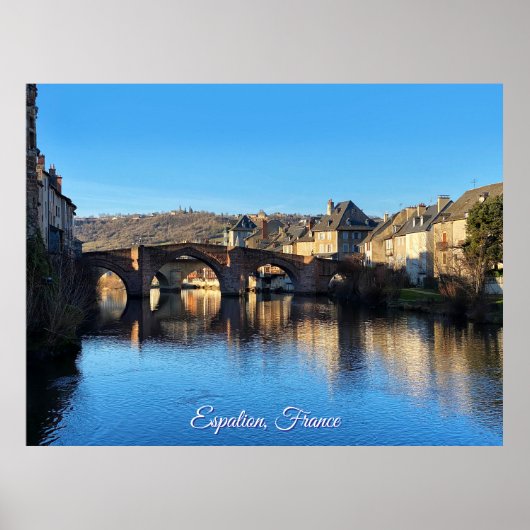 Espalion city in volcanic region of France ポスター (正面)
