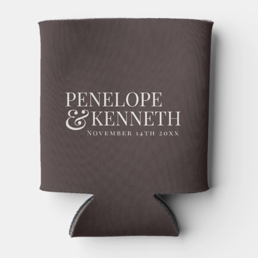 Espresso Brown Ivory Elegant Calligraphy Wedding 缶クーラー (正面)