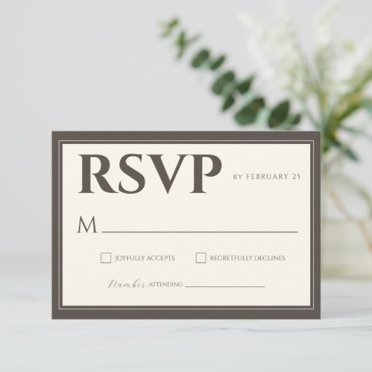 Espresso Brown Script Classic Minimalist Wedding 出欠カード (スタンド正面)