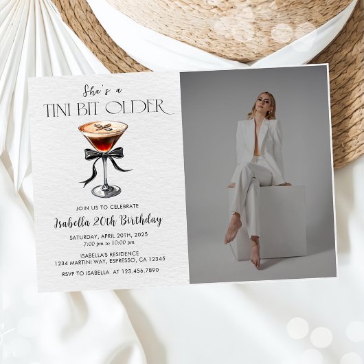 Espresso Martini Tiniビット古い誕生日写真 招待状