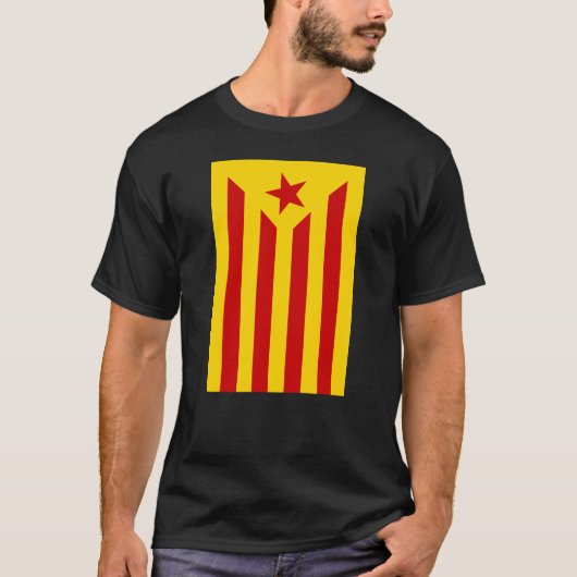 Estelada (赤いバージョン) tシャツ (正面)